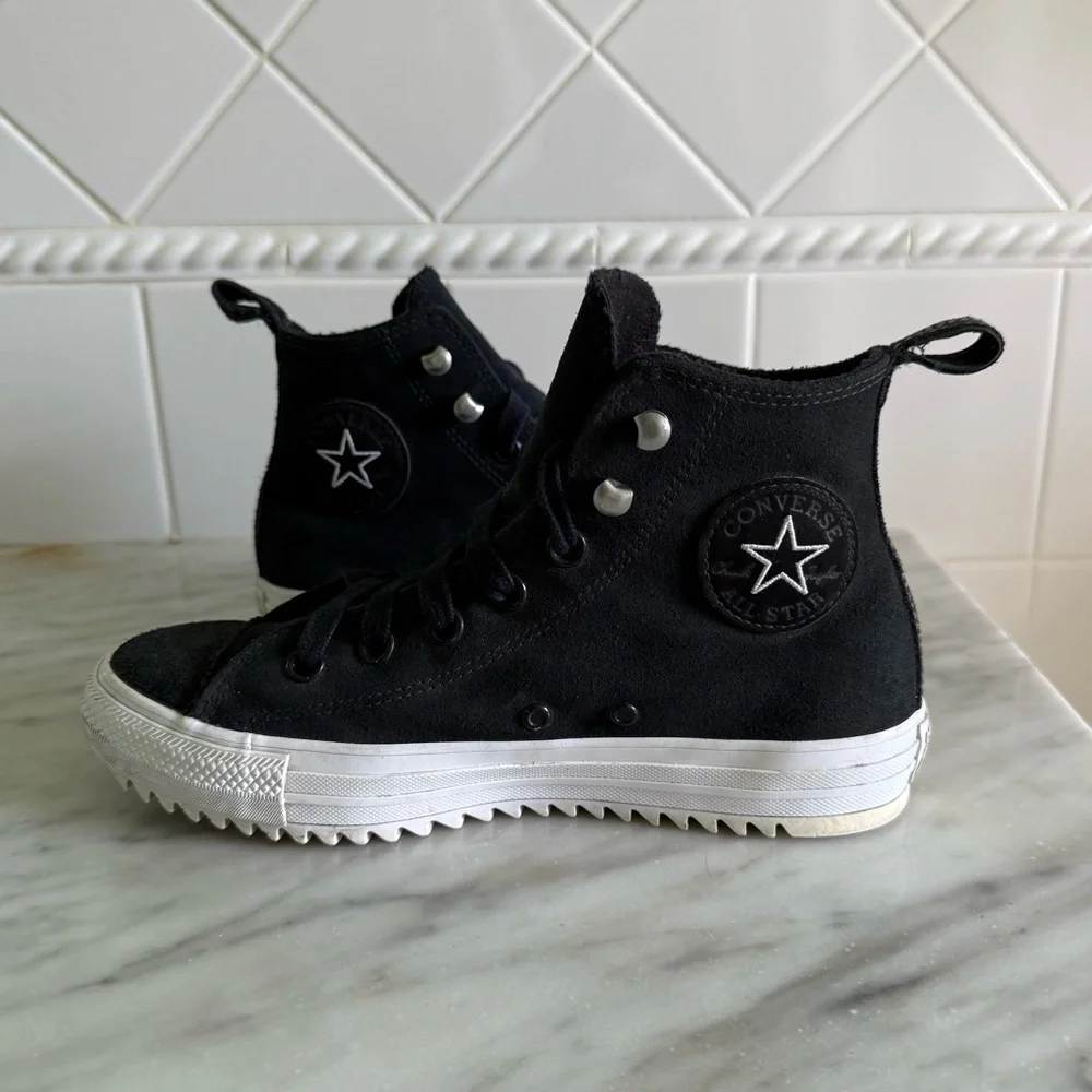 Converse Hiker Black and White All Star Chuck Taylor